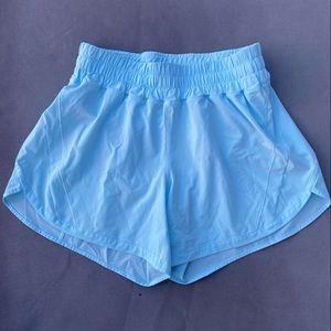 Lululemon Track That mid rise shorts 5”